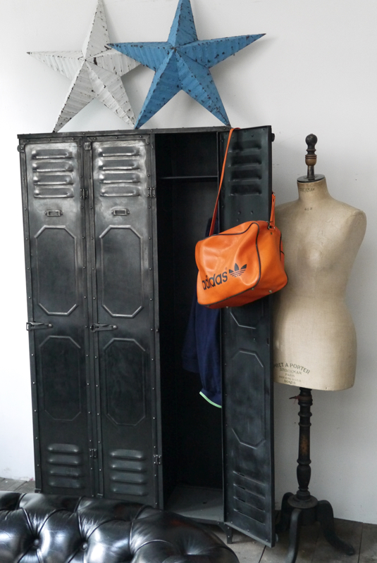 ancien vestiaire d'usine des ateliers Schwartz-Hautmont – Image 2