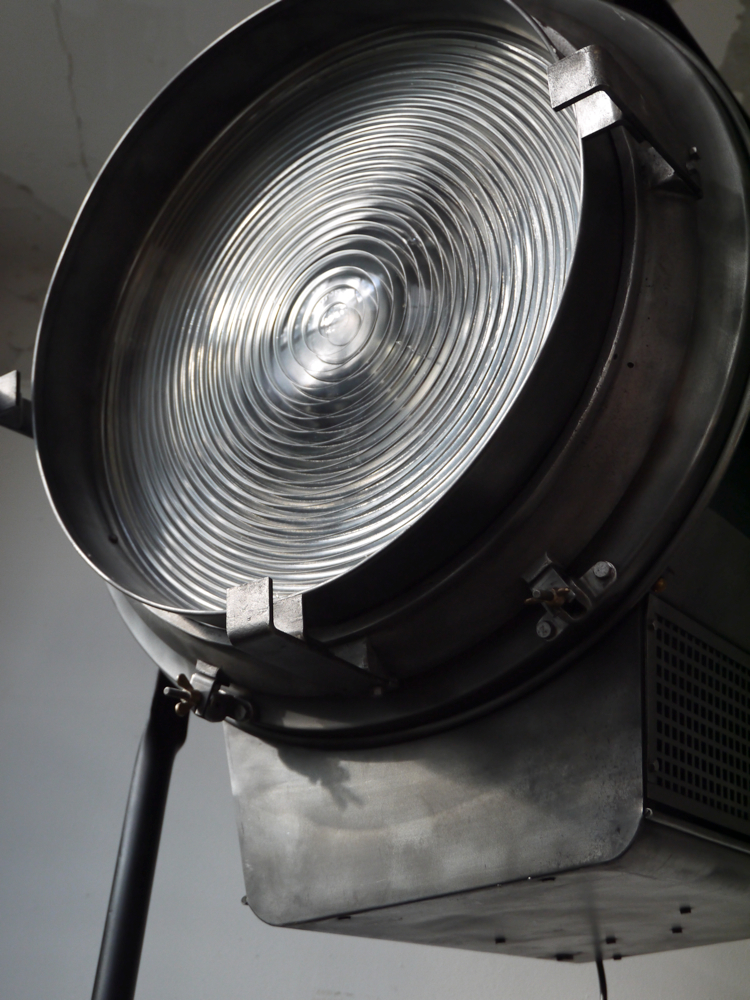 rare tres grand projecteur cinema cremer 10k pied cinema cremaillere – Image 24