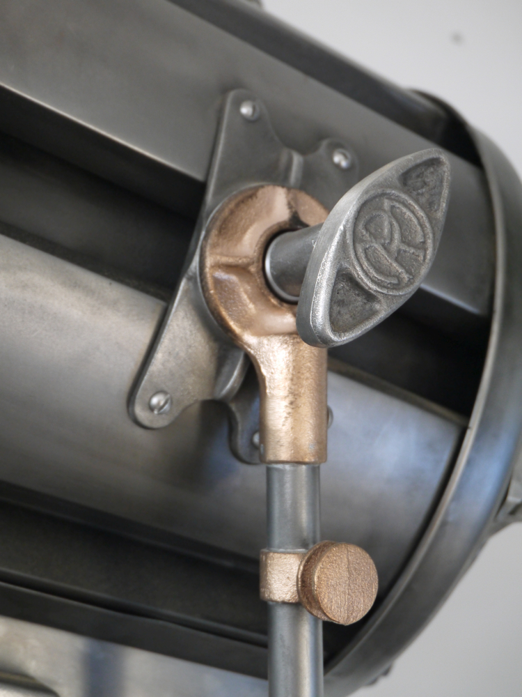 Ancien projecteur cinema hollywood Richardson 1950/60 pied cinema roulette – Image 12