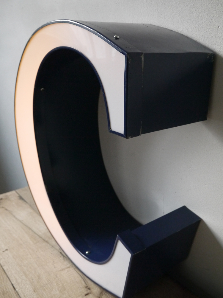 lampe veilleuse ancienne lettre d'enseigne lumineuse "" C "" – Image 5