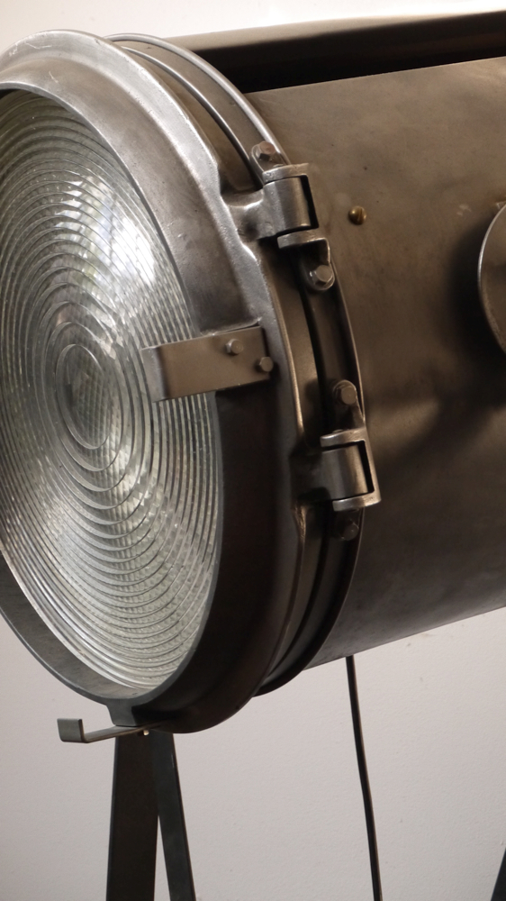 tres grand projecteur cinema cremer 5 k pied tripod – Image 16