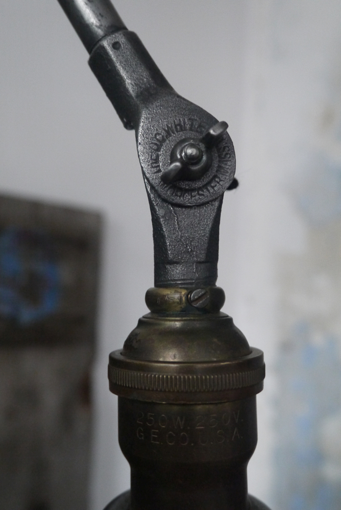 Rare Lampe O.C. White Industrielle fixation murale applique la lampe de reference a new york dans les loft – Image 8