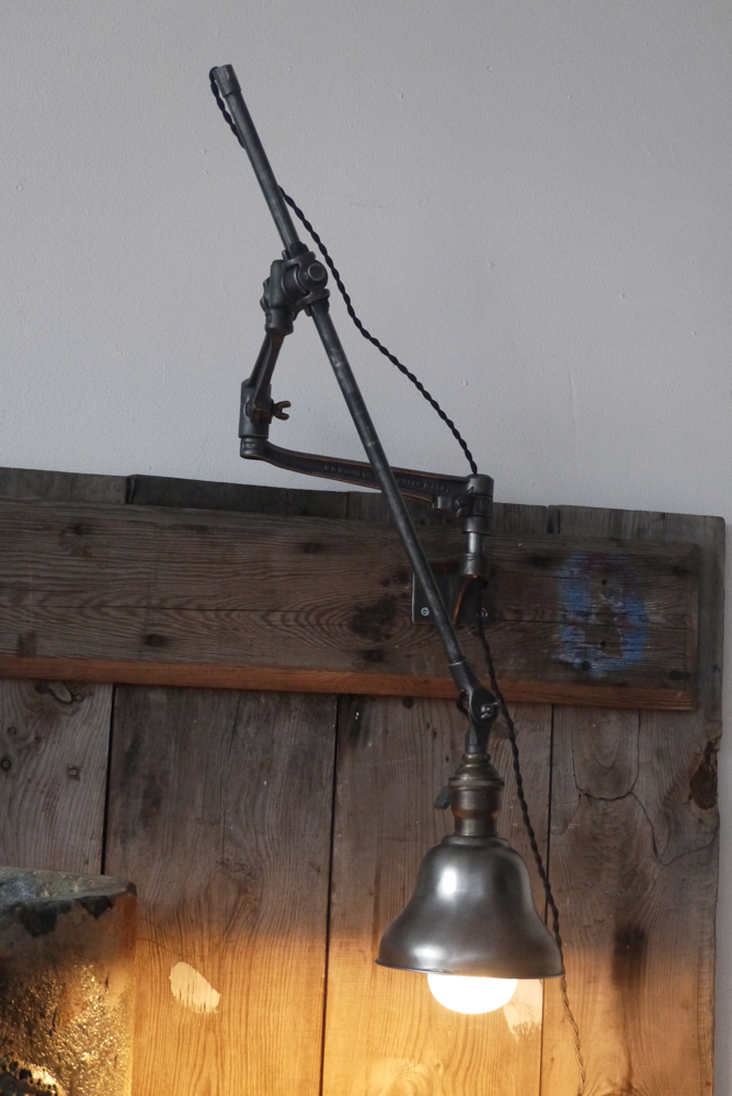 Rare Lampe O.C. White Industrielle fixation murale applique la lampe de reference a new york dans les loft – Image 19