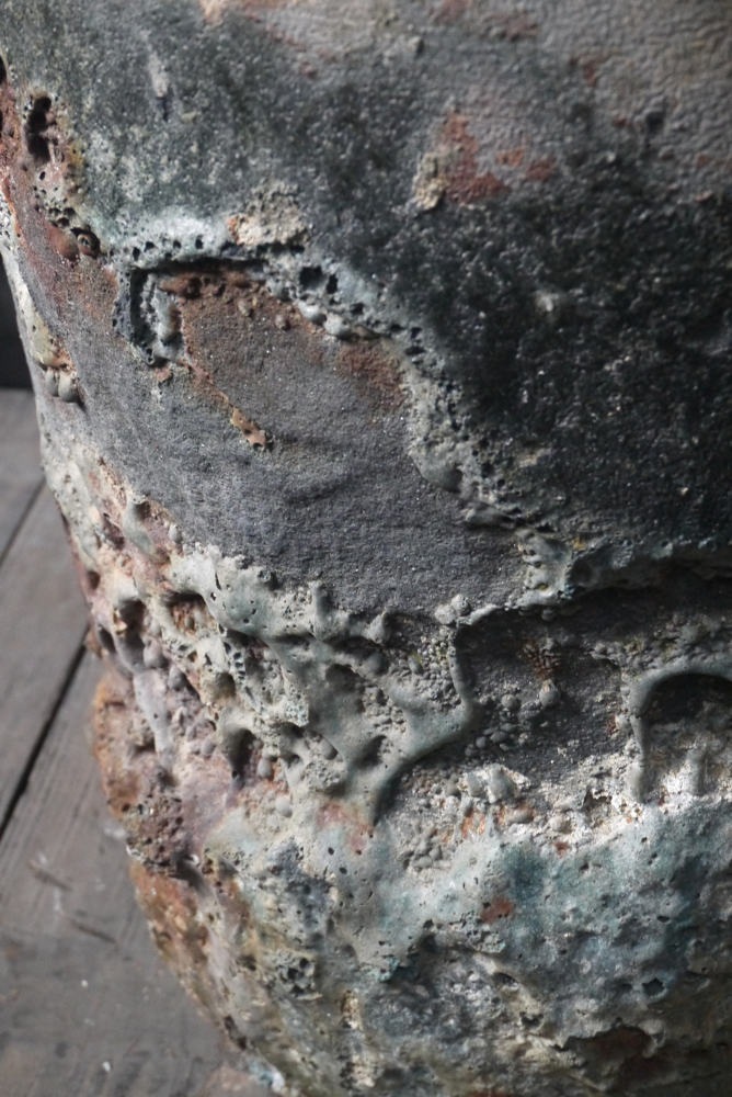 Ancien grand creuset de fonderie industrielle, ideal cache pot – Image 11