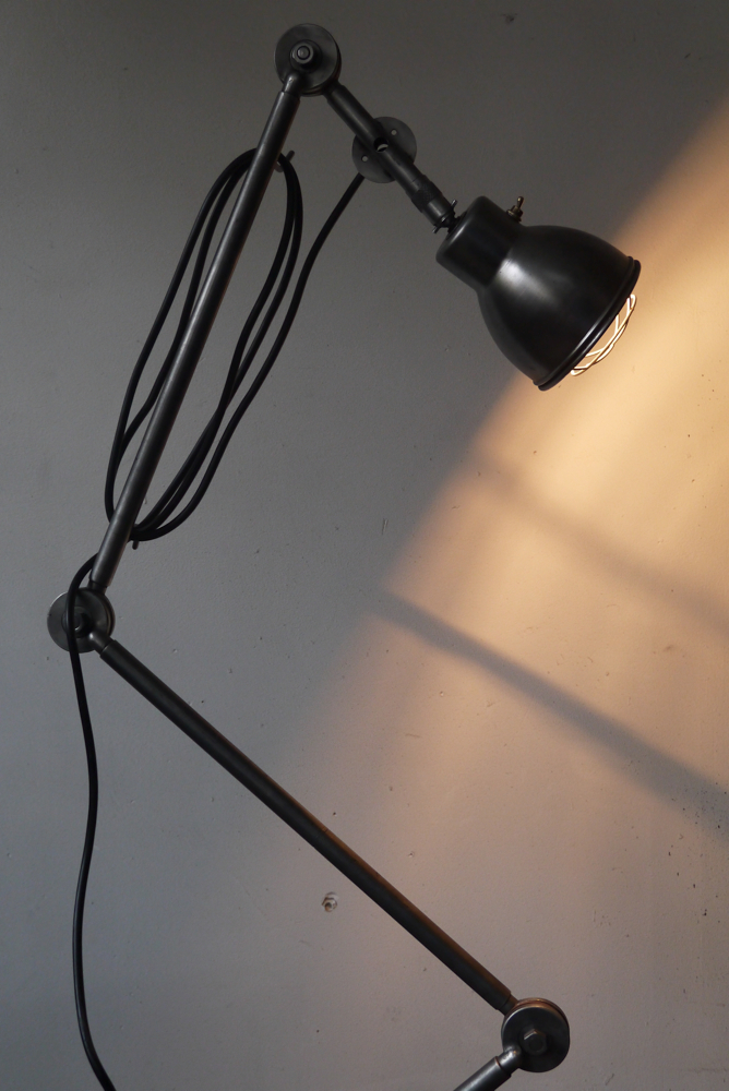 Desvil grande Lampe industrielle de garage 3 bras articulés – Image 10