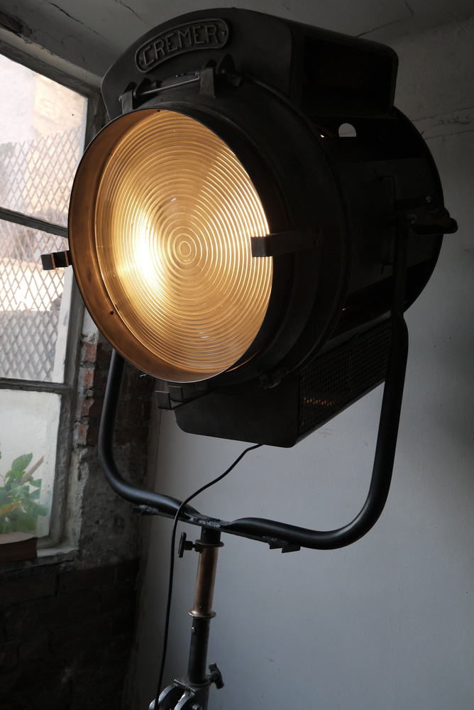 rare tres grand projecteur cinema cremer 10k pied cinema cremaillere – Image 9