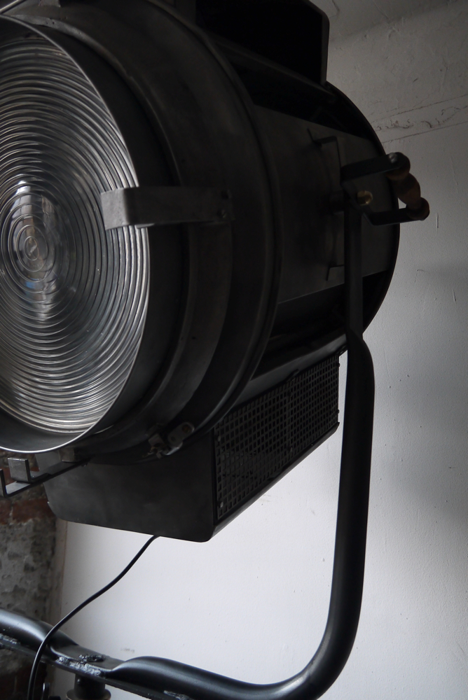 rare tres grand projecteur cinema cremer 10k pied cinema cremaillere – Image 12