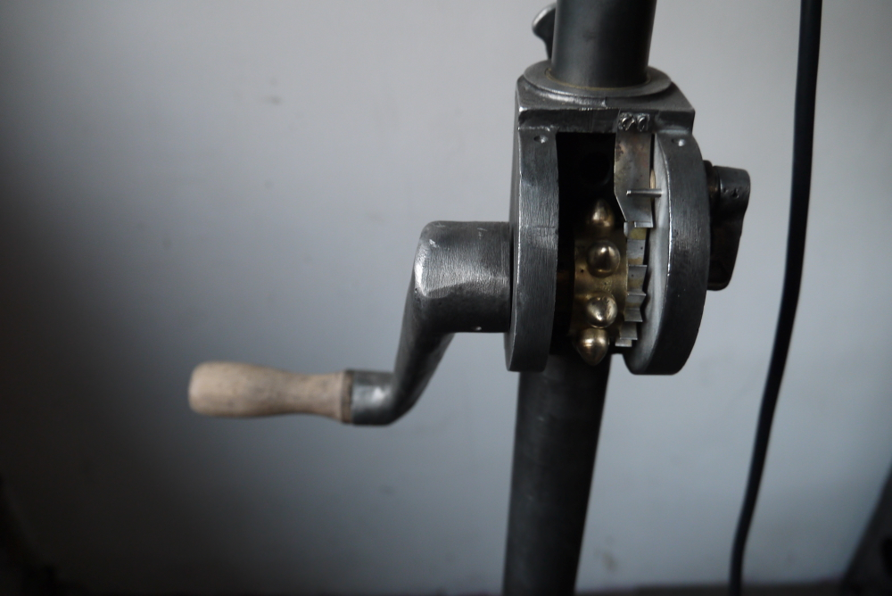 rare tres grand projecteur cinema cremer 10k pied cinema cremaillere – Image 22