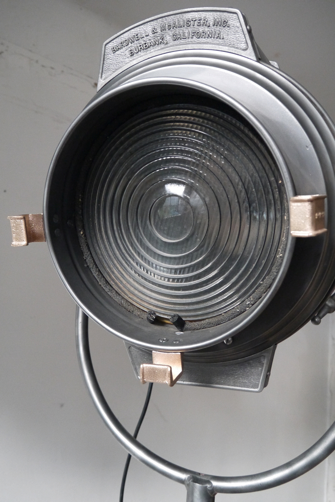 Rare projecteur cinema annes 30 MCALISTER des studios Hollywood Californie pied roulette – Image 8