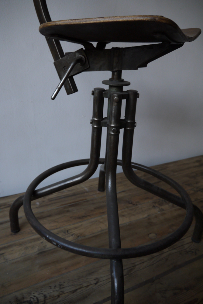 chaise haute atelier industrielle Bienaise metal et bois – Image 7