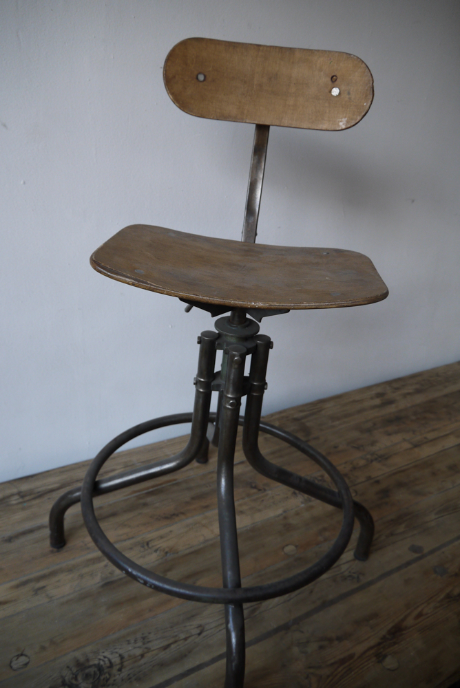 chaise haute atelier industrielle Bienaise metal et bois – Image 9