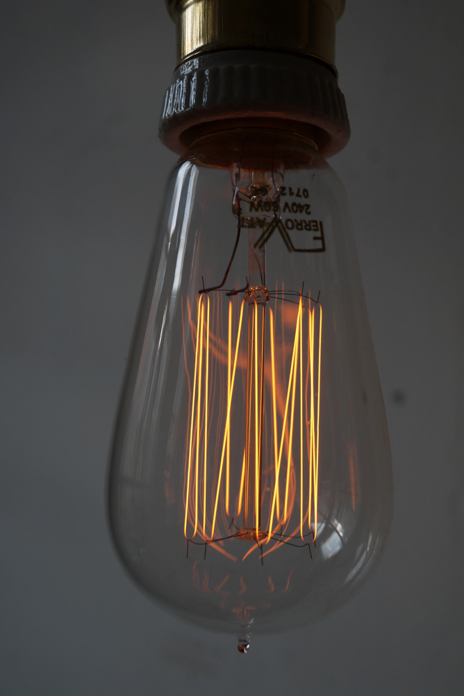 Ferrowatt ampoule edition 1910 N filament de carbonne facon Thomas Edison neuve – Image 3
