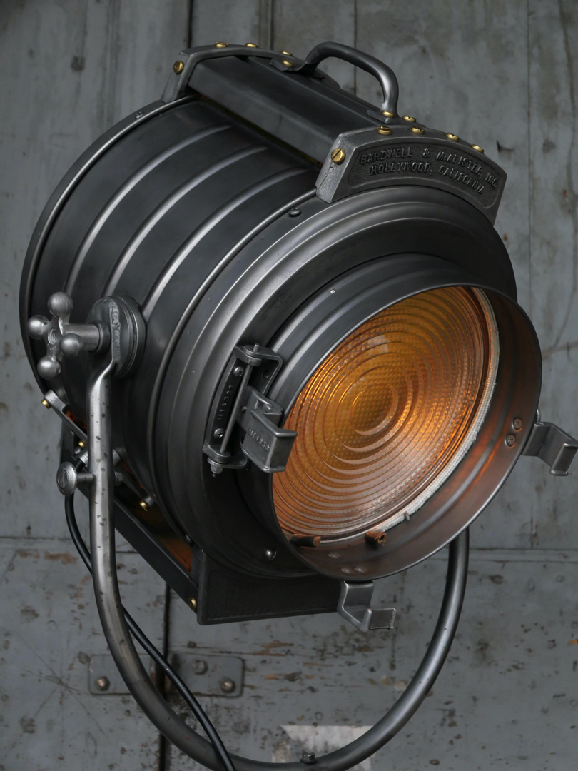 projecteur cinema MCALISTER des studios Hollywood Californie pied tripod – Image 6