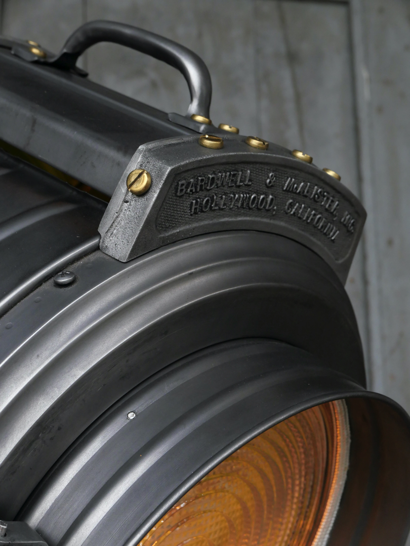 projecteur cinema MCALISTER des studios Hollywood Californie pied tripod – Image 9