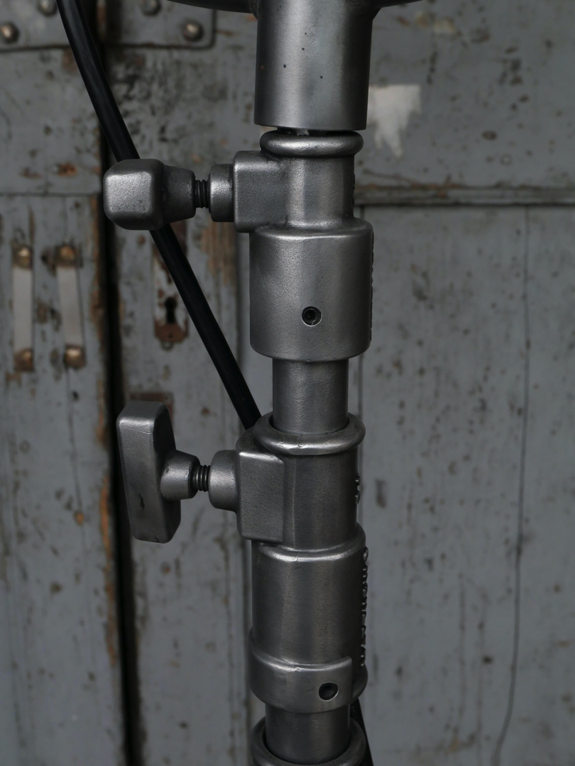 projecteur cinema MCALISTER des studios Hollywood Californie pied tripod – Image 21