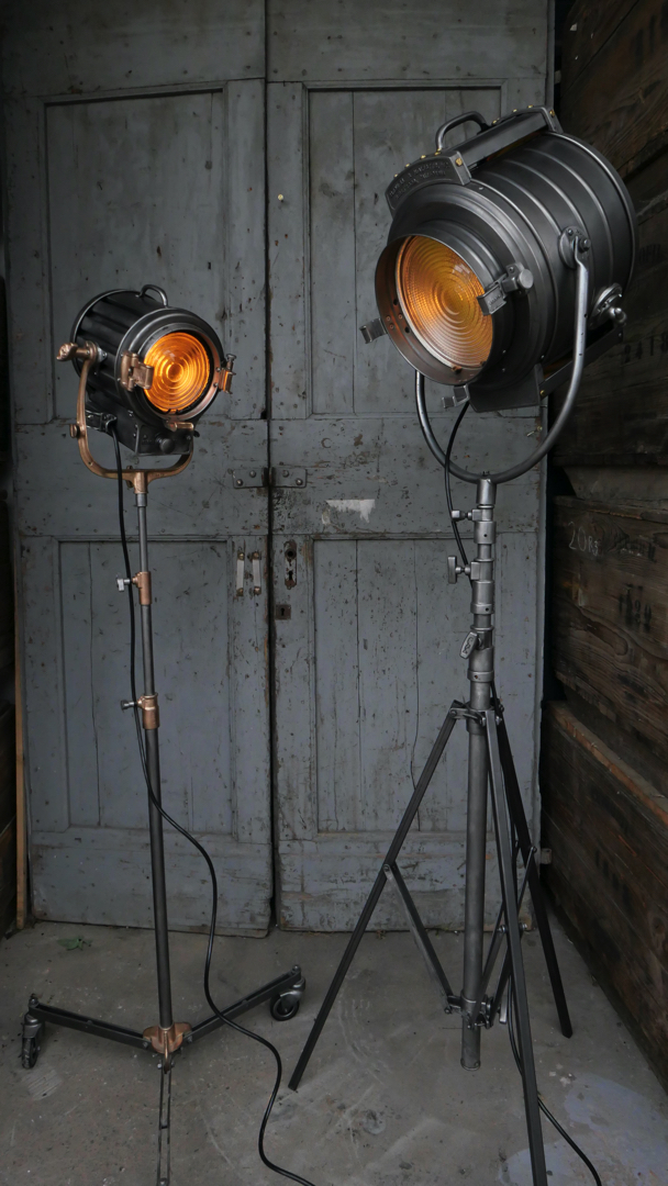 projecteur cinema MCALISTER des studios Hollywood Californie pied tripod – Image 24