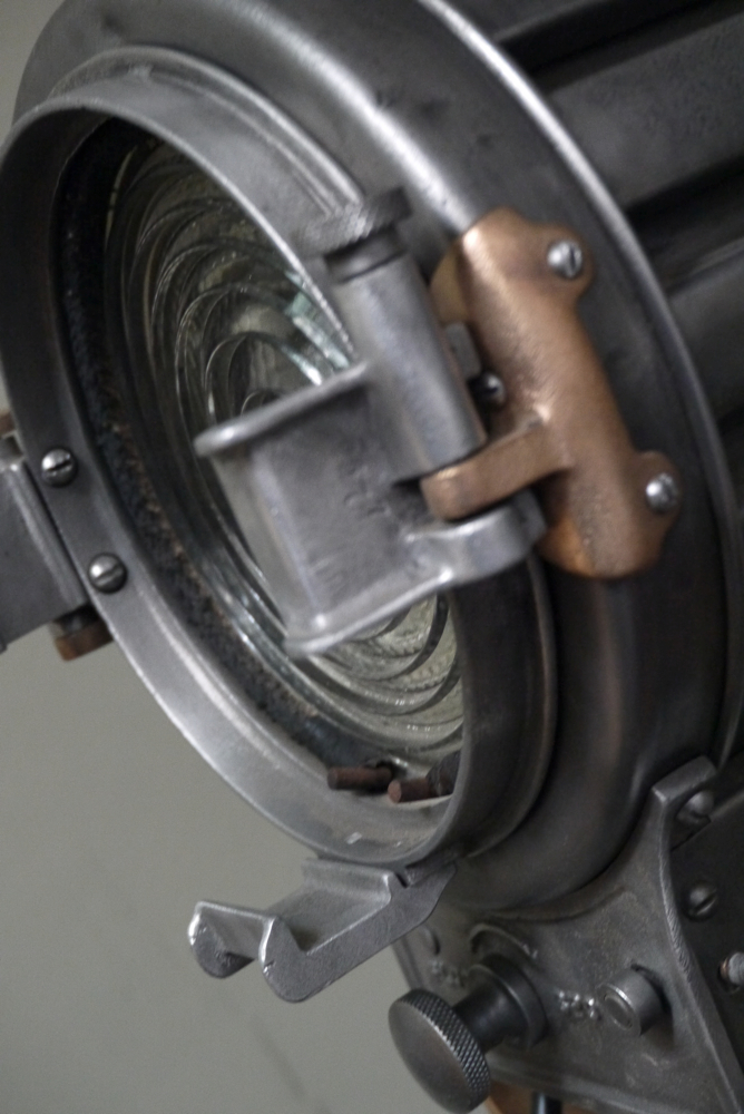 Tres rare ancien projecteur cinema hollywood Richardson 1930/40 pied cinema roulette – Image 6