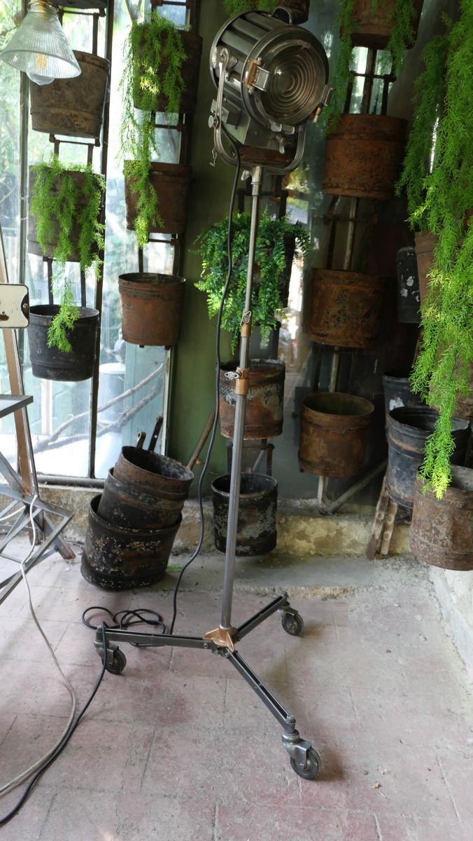 projecteur cinema hollywood Richardson 1950/60 pied cinema tripod – Image 9