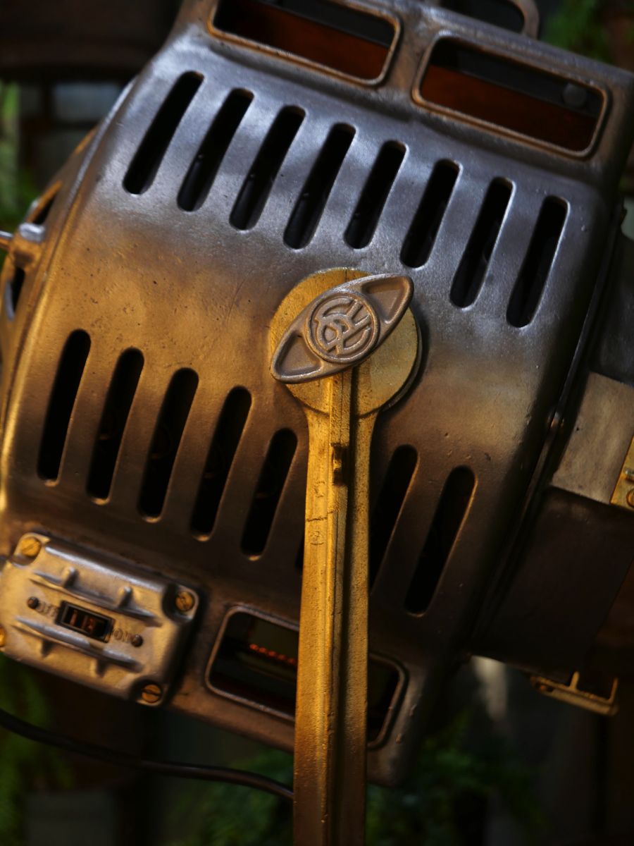 grand projecteur cinema MOLE RICHARDSON studio PINWOOD – Image 8