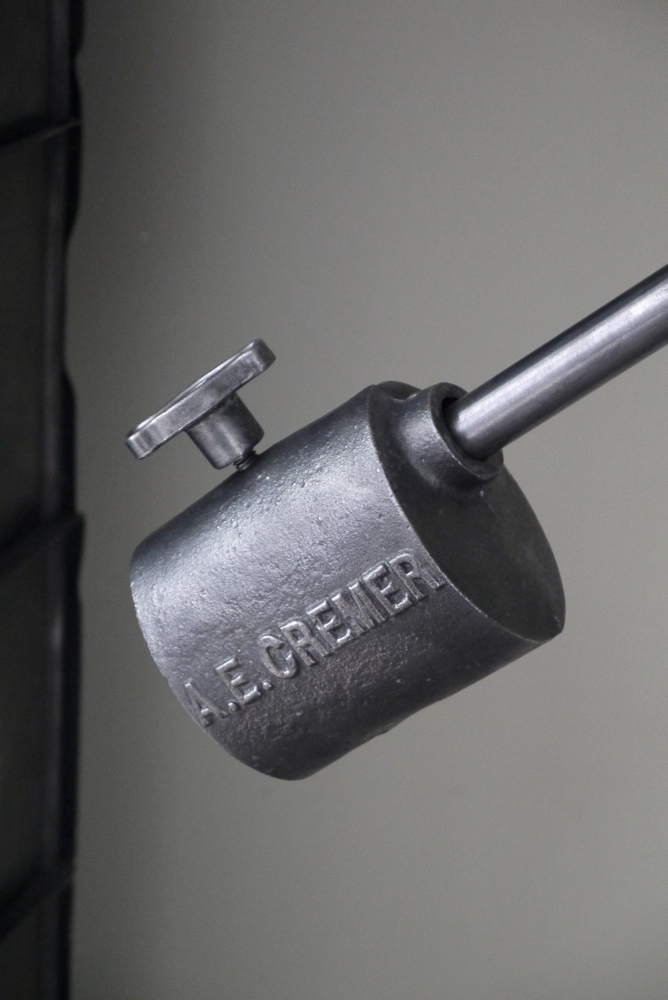 Projecteur de cinema Cremer Paris rare pied girafe entierement d'origine – Image 7