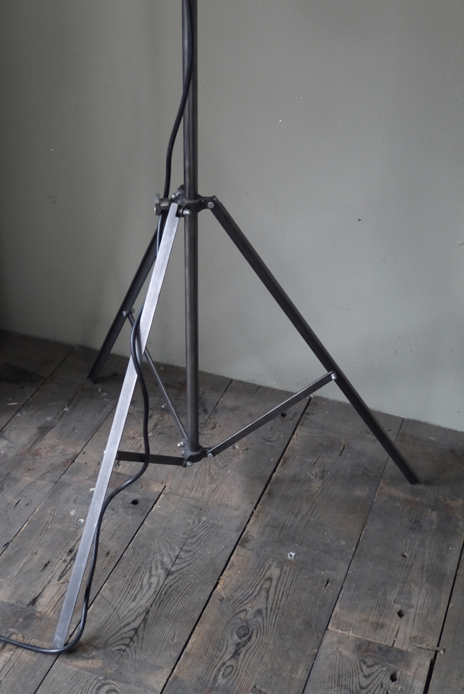 Projecteur de cinema Cremer Paris rare pied girafe entierement d'origine – Image 9