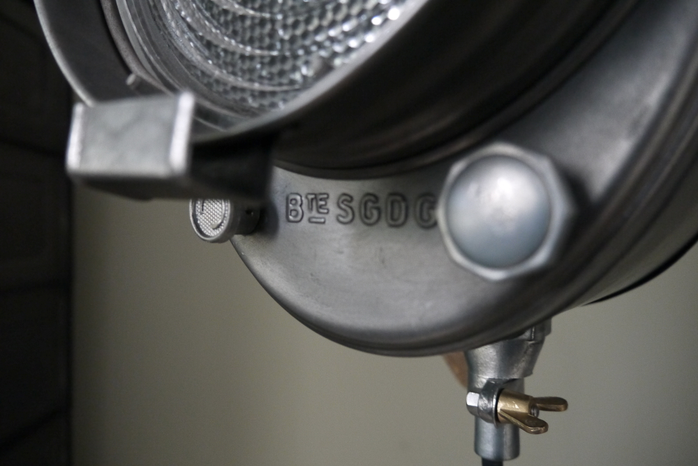 Projecteur de cinema Cremer Paris rare pied girafe entierement d'origine – Image 11