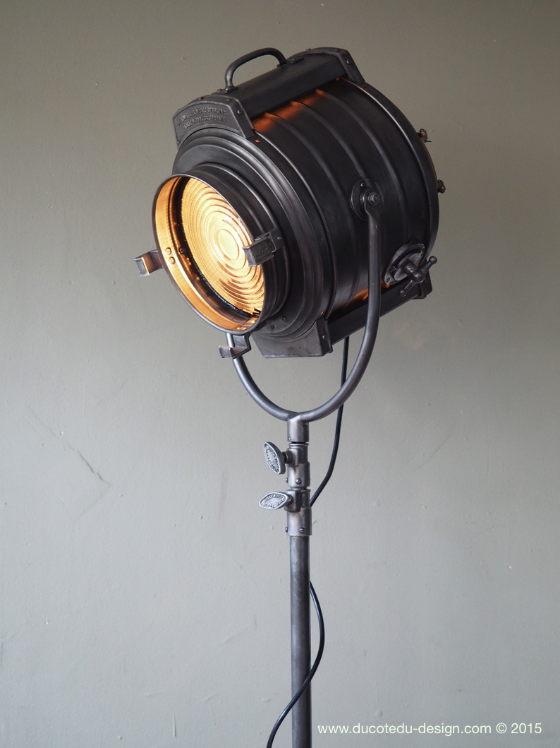 projecteur cinema MCALISTER des studios Hollywood Californie pied tripod – Image 22
