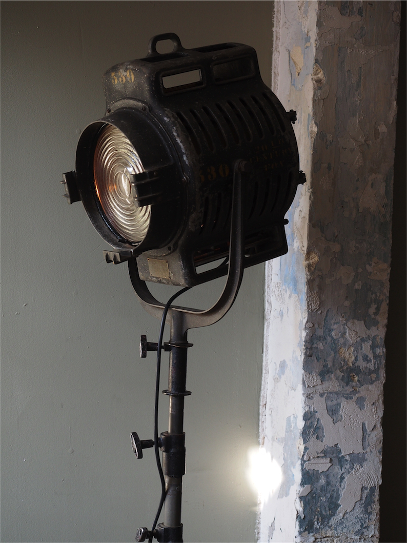 Ancien rare projecteur cinema hollywood Richardson 1930/40 dans son jus – Image 6