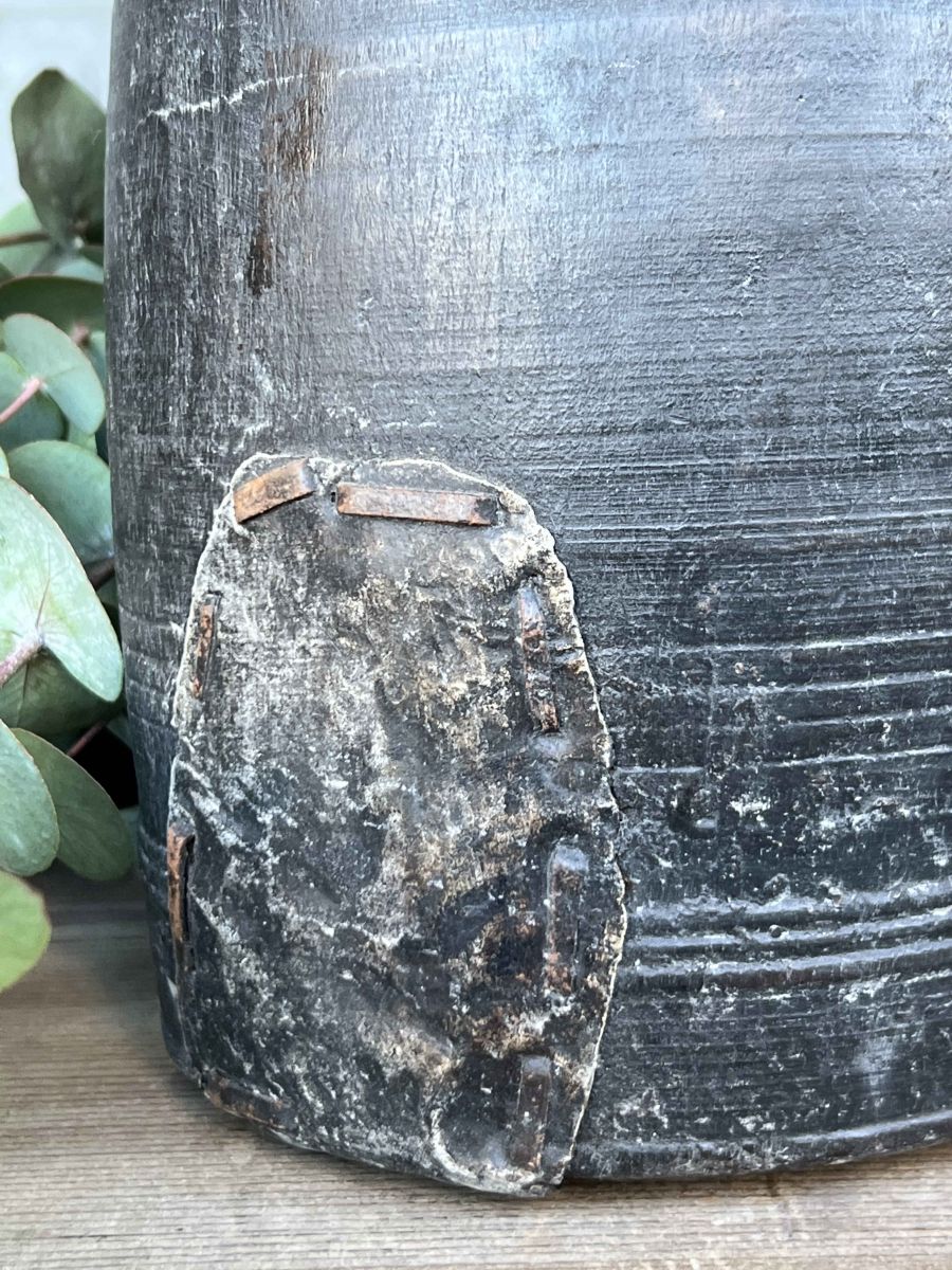 Pot traditionnel en bois du Népal – Image 4