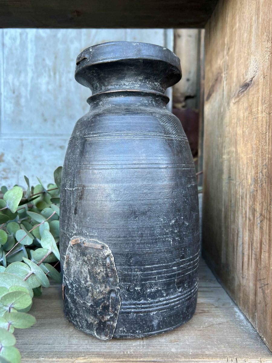 Pot traditionnel en bois du Népal – Image 6