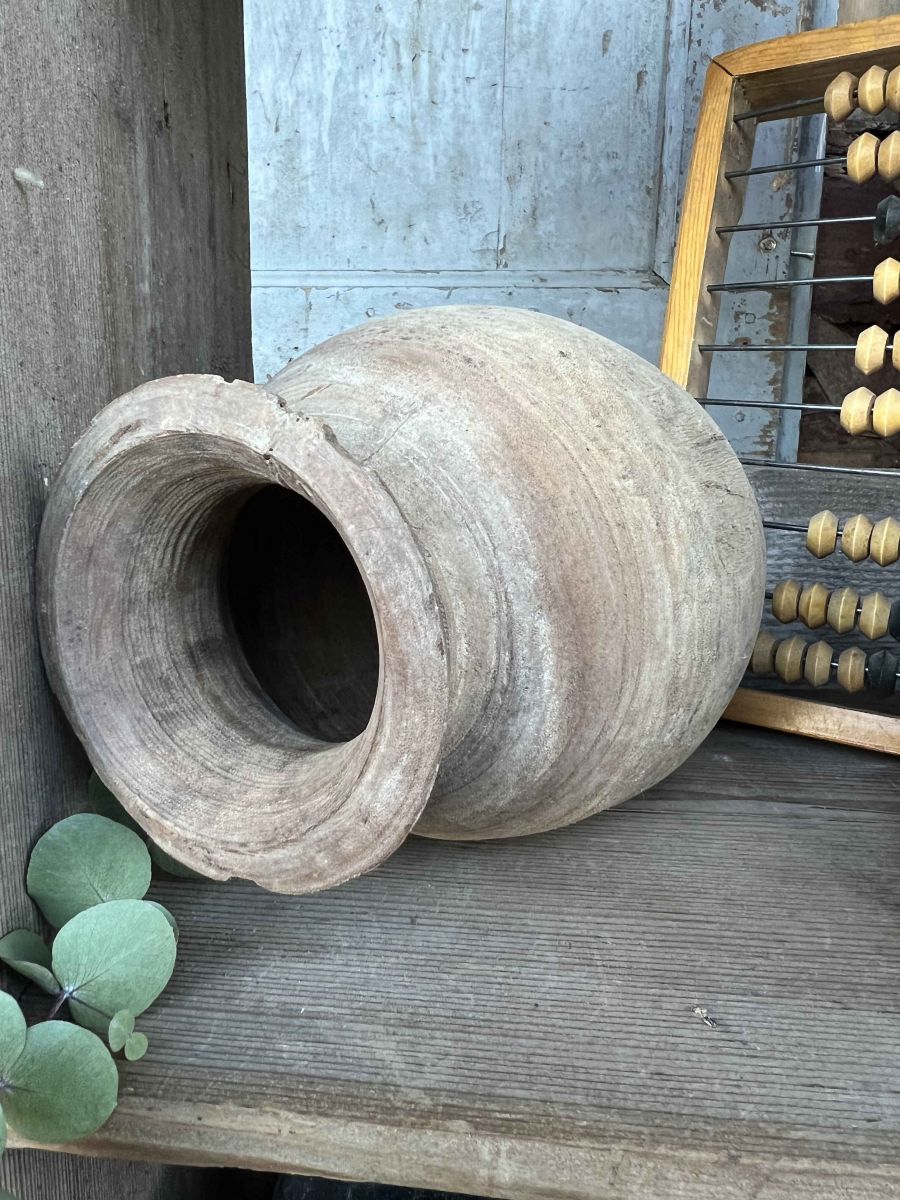 Pot traditionnel en bois du Népal – Image 7