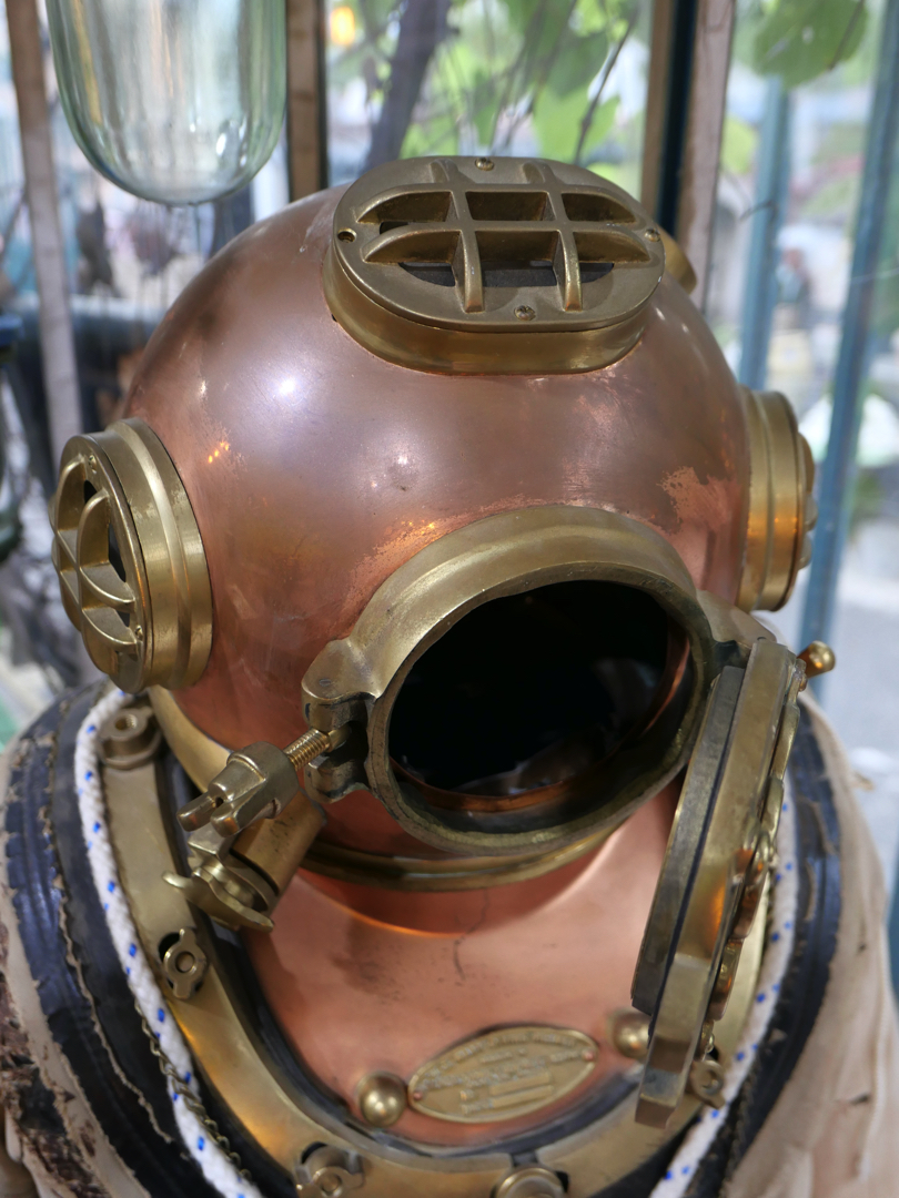 scaphandrier mannequin taille reelle de cinema dans son jus – Image 15