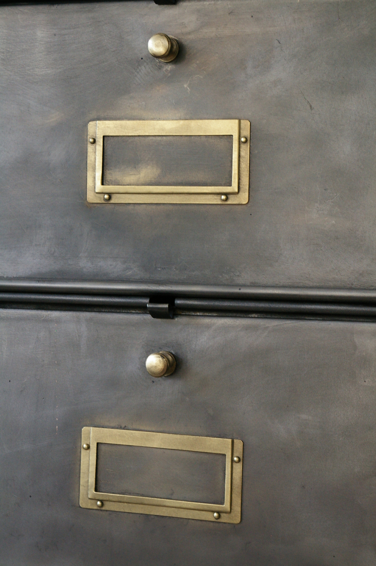 ancien grand meuble 20 casiers industriel a clapet Roneo 1940 – Image 6