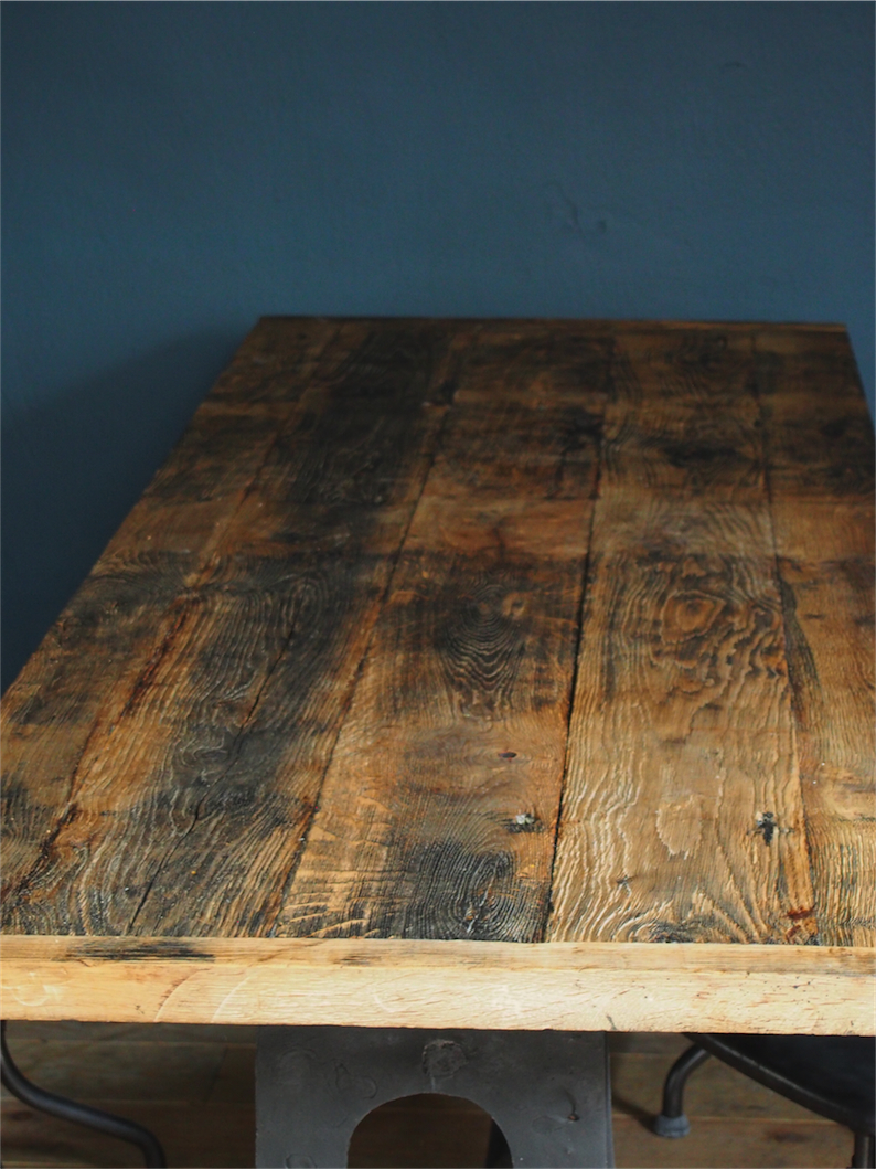 grande table industrielle plateau chene massif pietement fonte – Image 10
