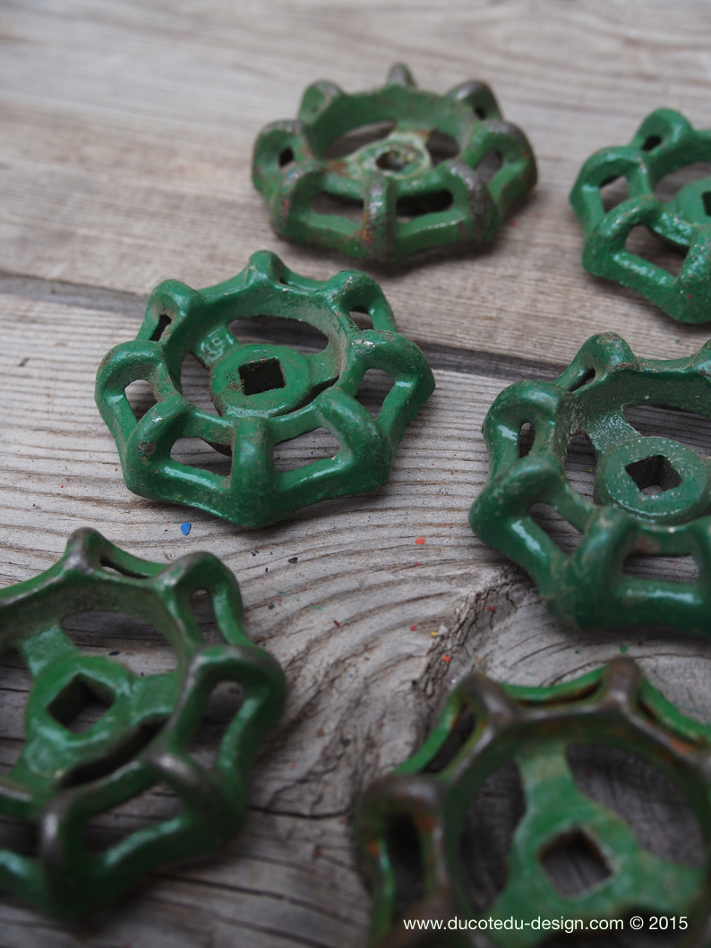 Lot d'anciennes vannes d'usine, ideal en bouton de tiroir indus – Image 4