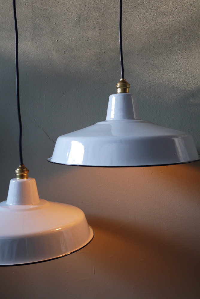 grand abat jour emaillee lampe industrielle blanc – Image 10