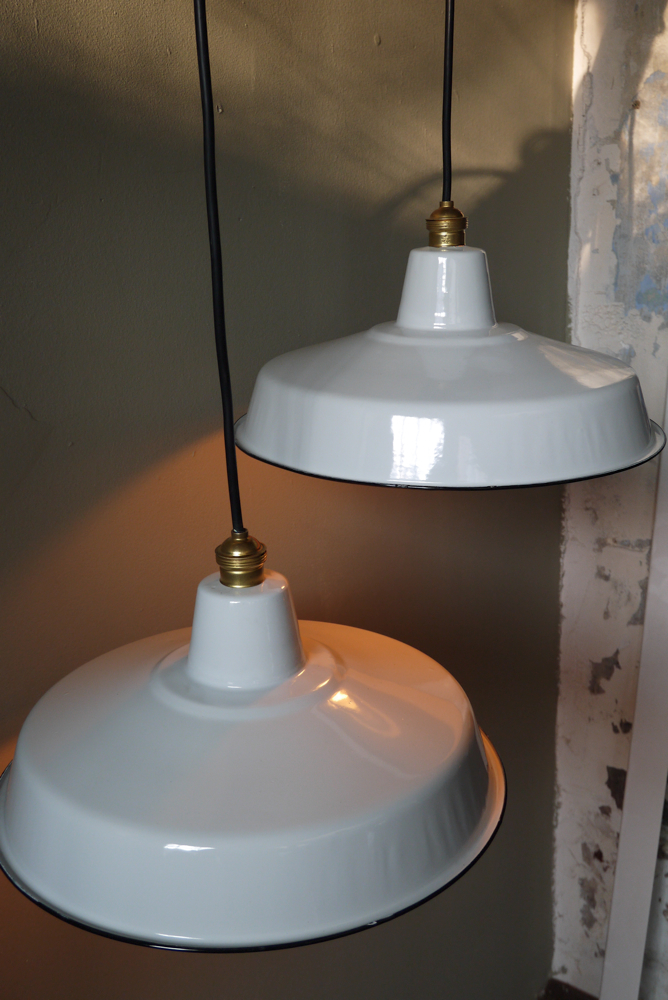 grand abat jour emaillee lampe industrielle blanc – Image 11