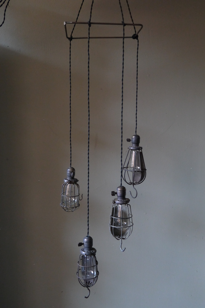 ensemble de 4 grosses baladeuse industrielle des USA equipant les caves de new York – Image 14