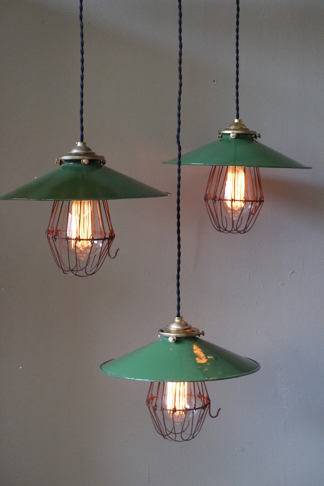 abat jour emaillé vert lampe industrielle americaine – Image 2