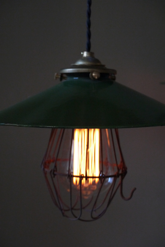 abat jour emaillé vert lampe industrielle americaine – Image 8