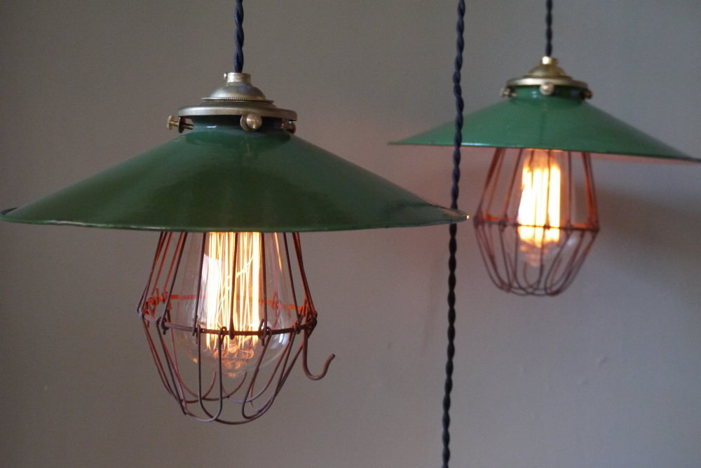 abat jour emaillé vert lampe industrielle americaine – Image 9