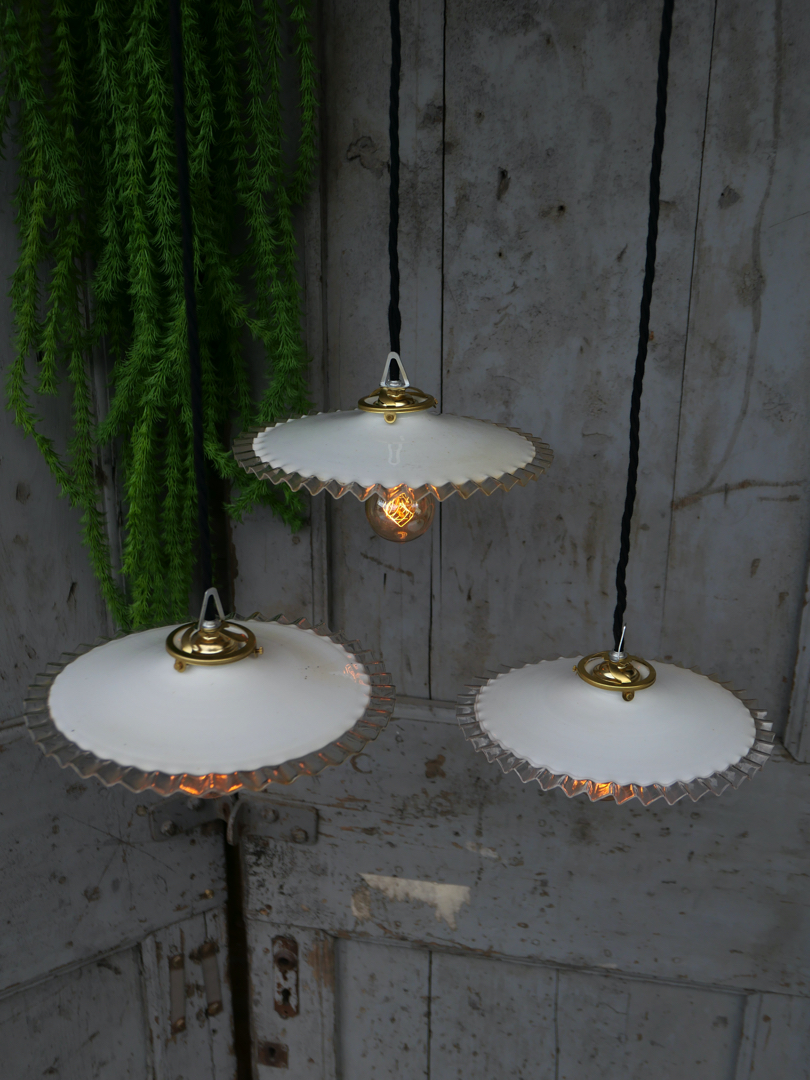 1 abat jour suspention opaline a dentelle lampe industrielle – Image 4