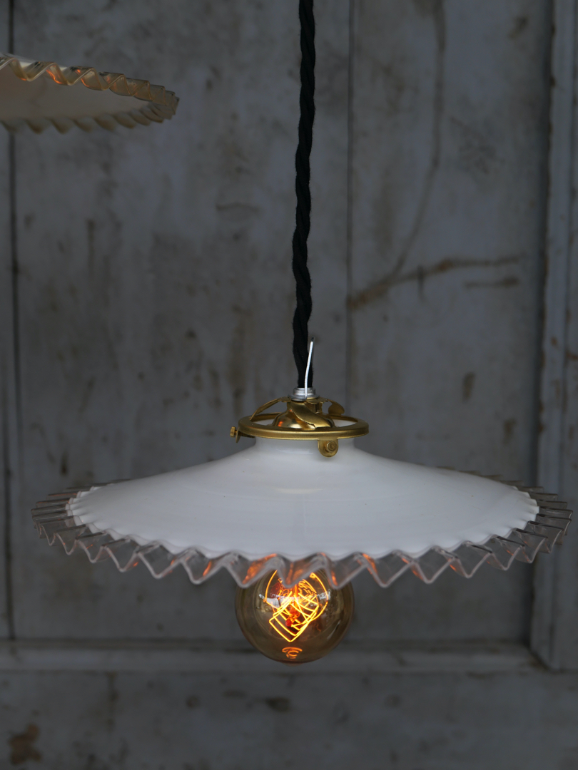 1 abat jour suspention opaline a dentelle lampe industrielle – Image 7