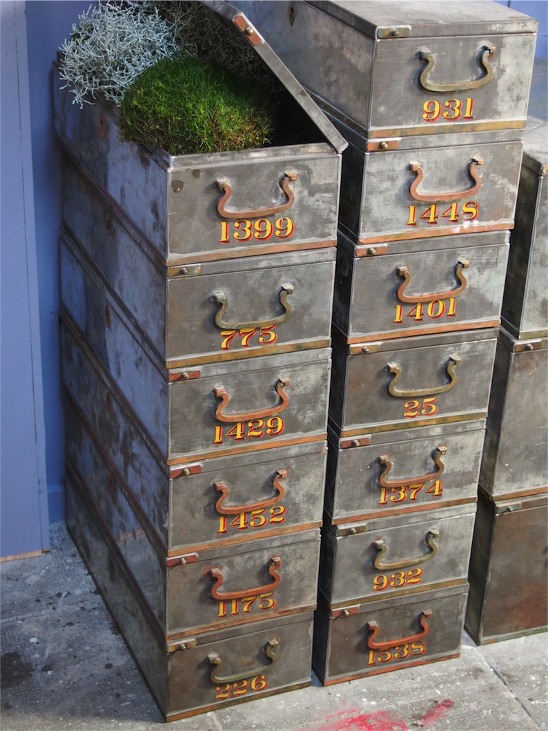 ancien coffre de banque en metal – Image 3