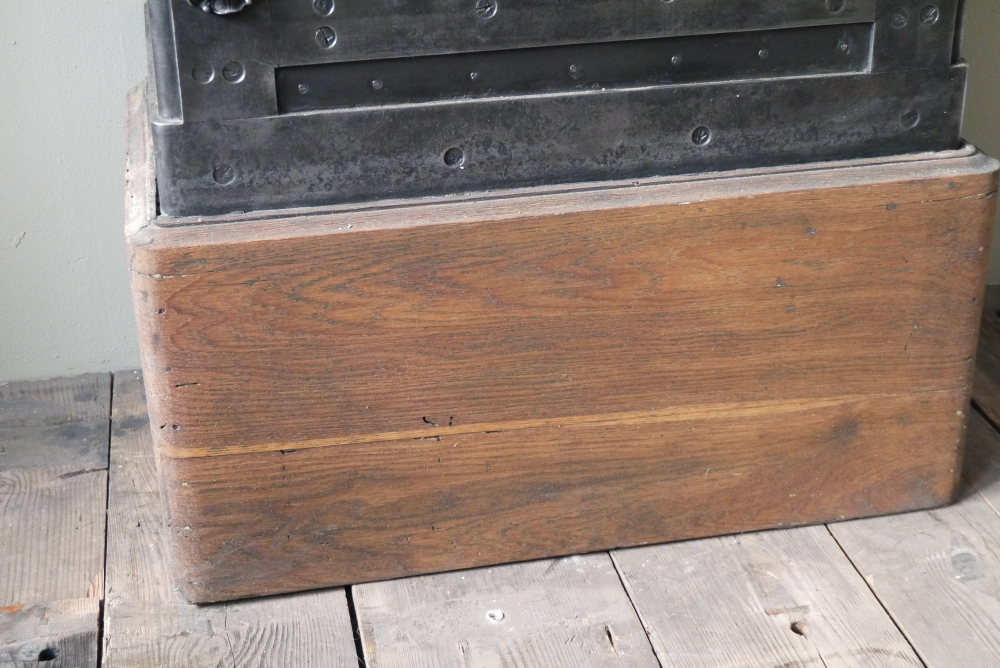 ancien coffre fort industriel maison leloutre annees 30 – Image 5