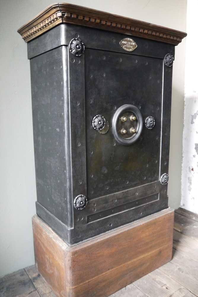 ancien coffre fort industriel maison leloutre annees 30 – Image 19