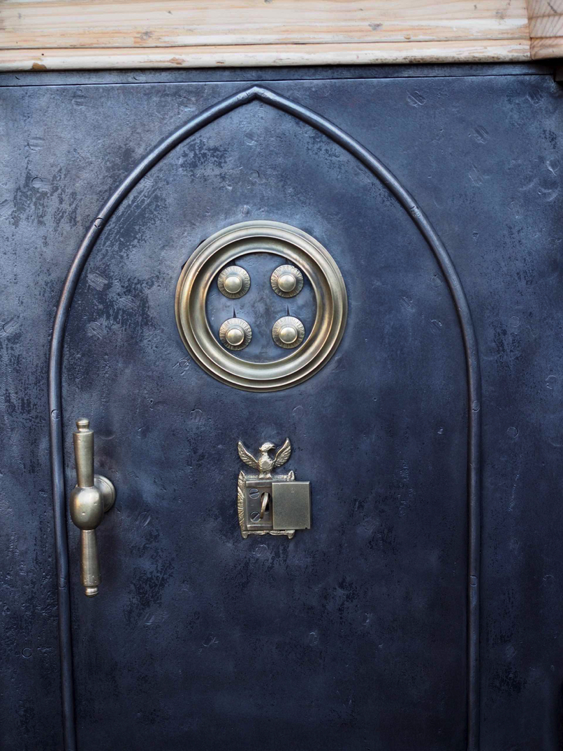 ancien grand coffre fort industriel annees 30 – Image 7