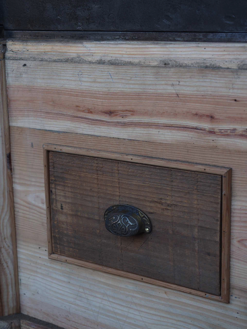 ancien grand coffre fort industriel annees 30 – Image 13