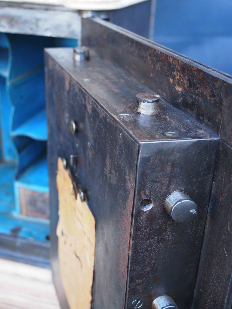ancien grand coffre fort industriel annees 30 – Image 19
