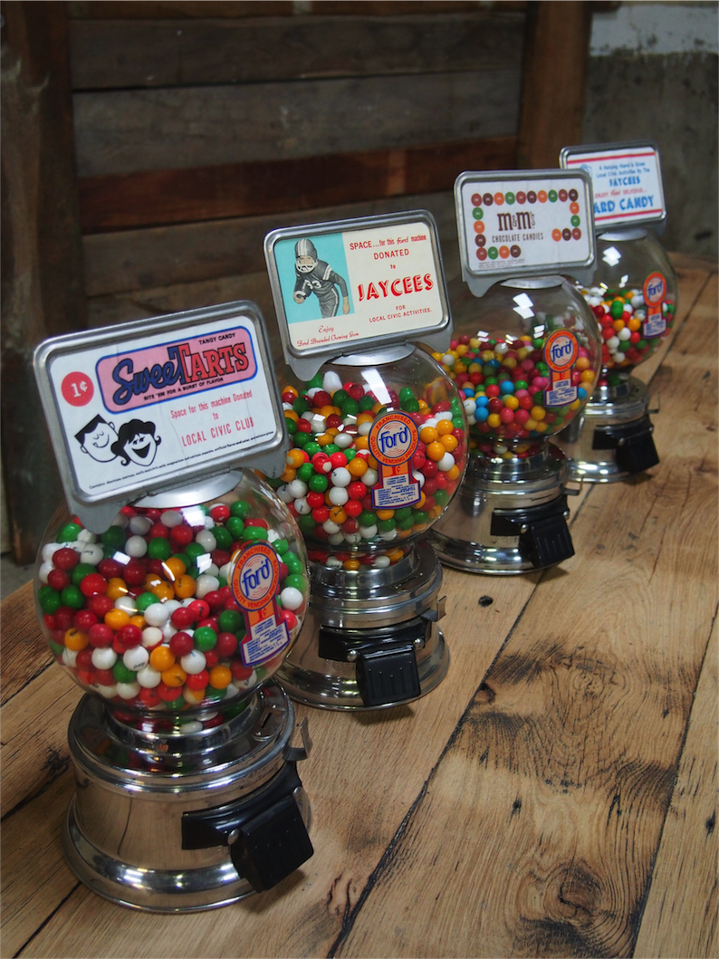 Distributeur à bonbon Ford Ball Gum 1950 Jaycees – Image 8